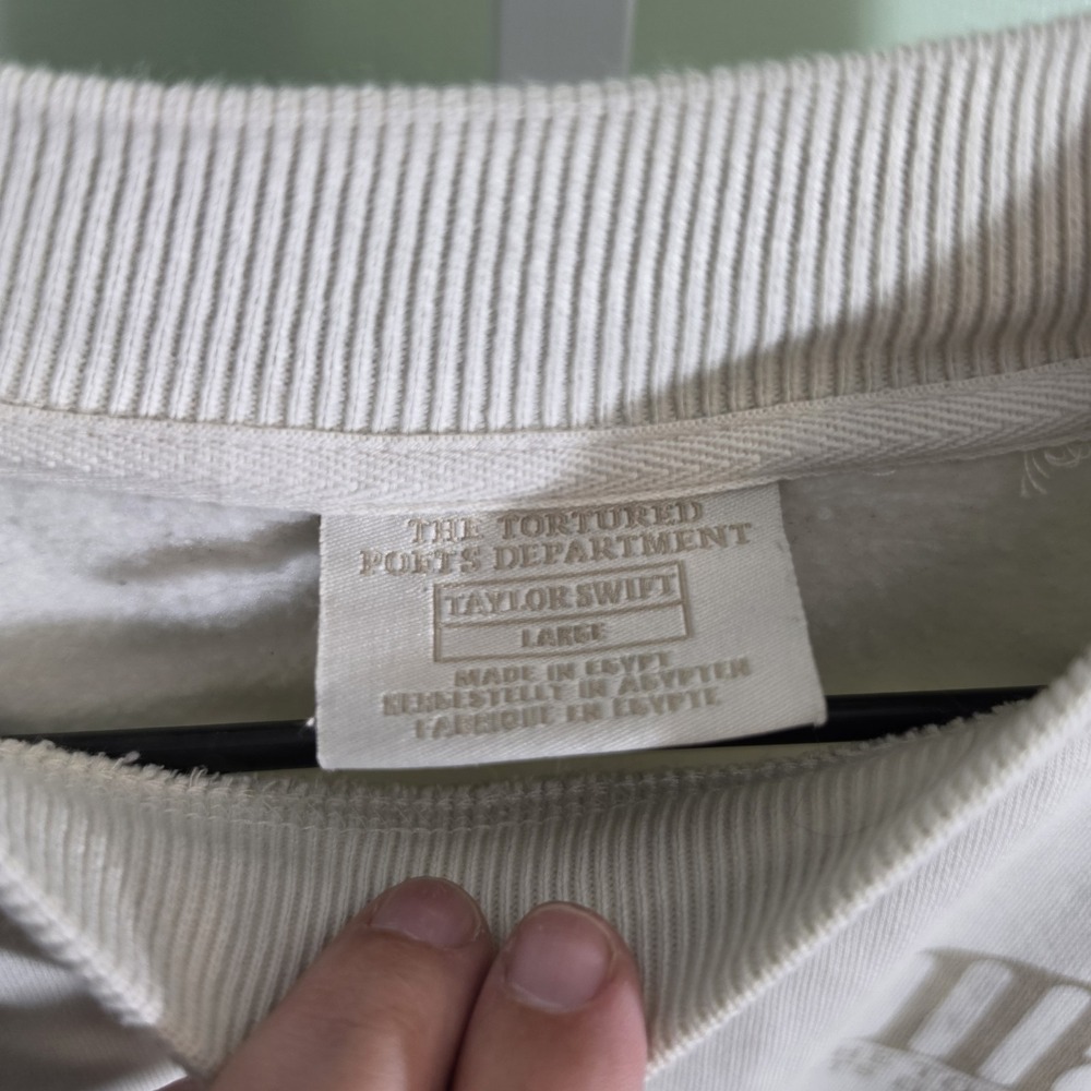 Taylor Swift The Tortured Poets Department Cream/Beige Crewneck Sweater Size L - Picture 5 of 7